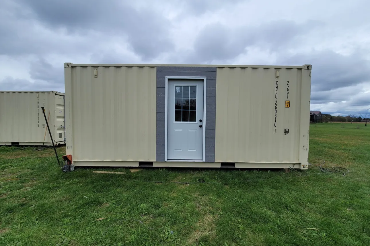 20ft Standard 1 Trip Modified Shipping Container With Man Door (20MOD1TRIP)
