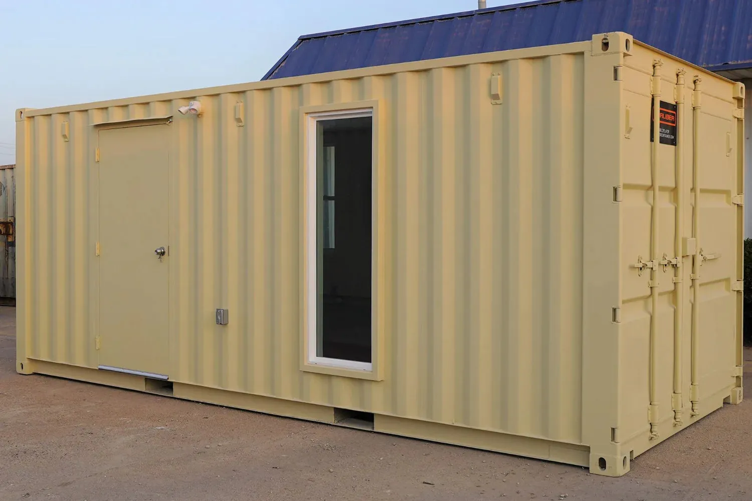 20ft Modern Cabin Shipping Container (20STMCBN) — photo 2 of 10