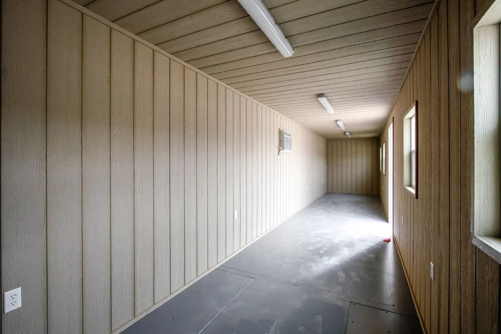 40ft Shipping Container Office (Insulated / With Siding) (40HCOFIS) — photo 3 of 5