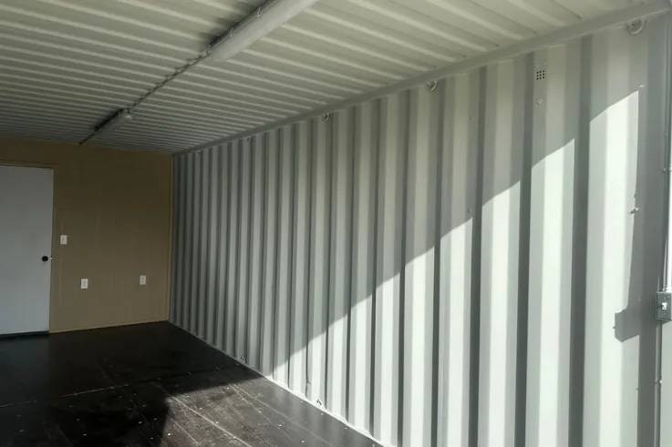 40ft Mobile Office Shipping Container with Storage (18/22) (40HCMOS1822) — photo 7 of 8