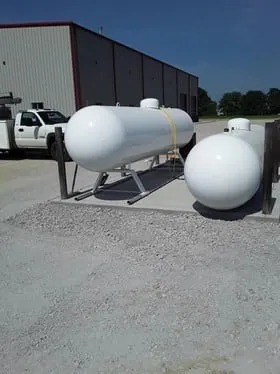 1000 Gallon Propane Tanks ASME & DOT — photo 6 of 12