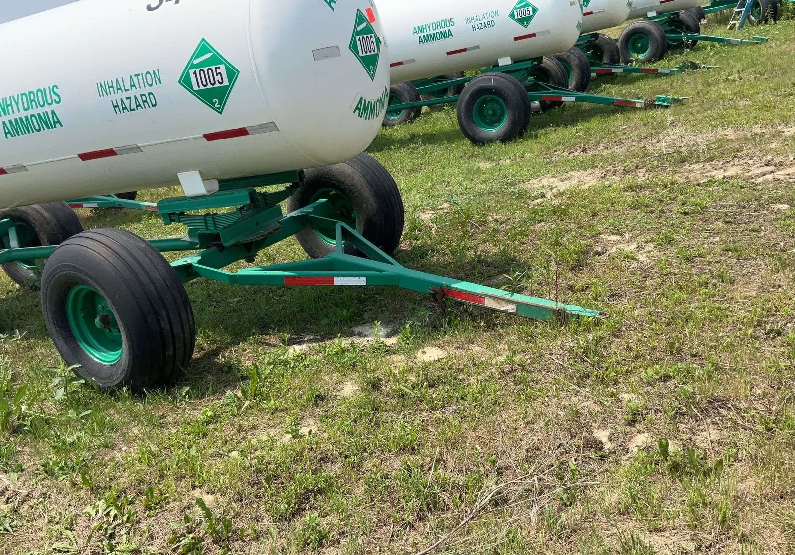 1450 Gallon Nh3 Tanks — photo 8 of 20