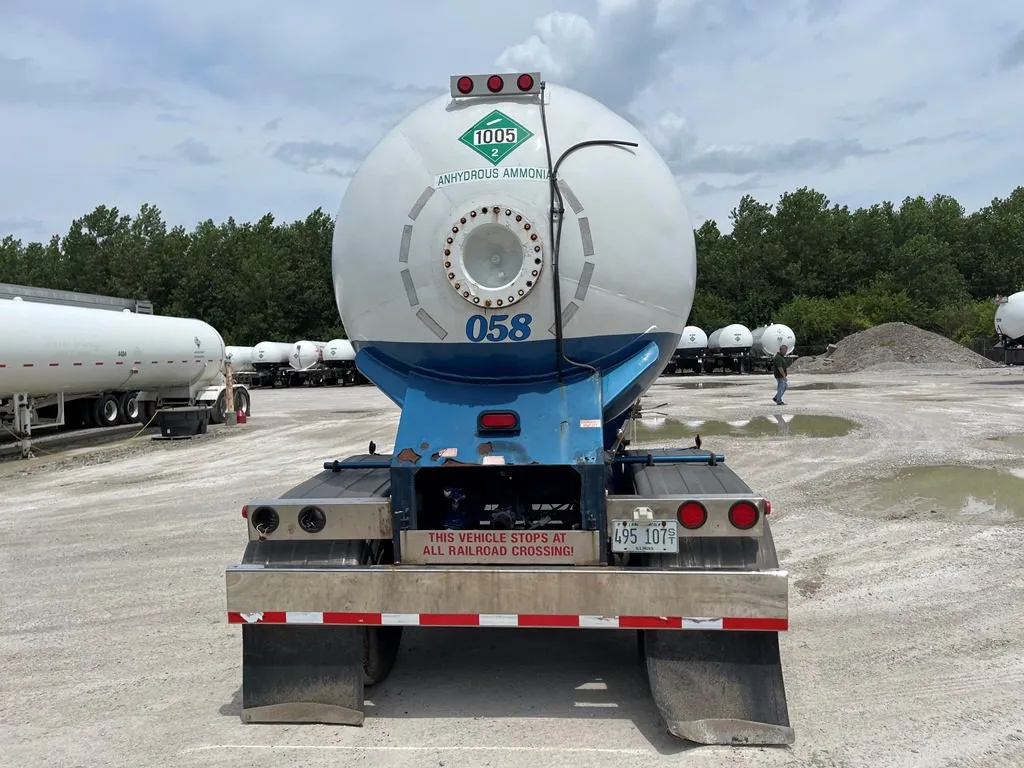 Superior NH3 Transport 10450 Gallon — photo 8 of 11
