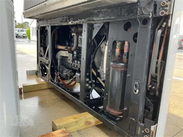 Thermo King Precedent C-600 Trailer Refrigeration System — photo 11 of 23