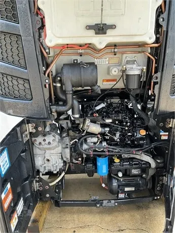 Thermo King Precedent C-600 Trailer Refrigeration System — photo 4 of 23