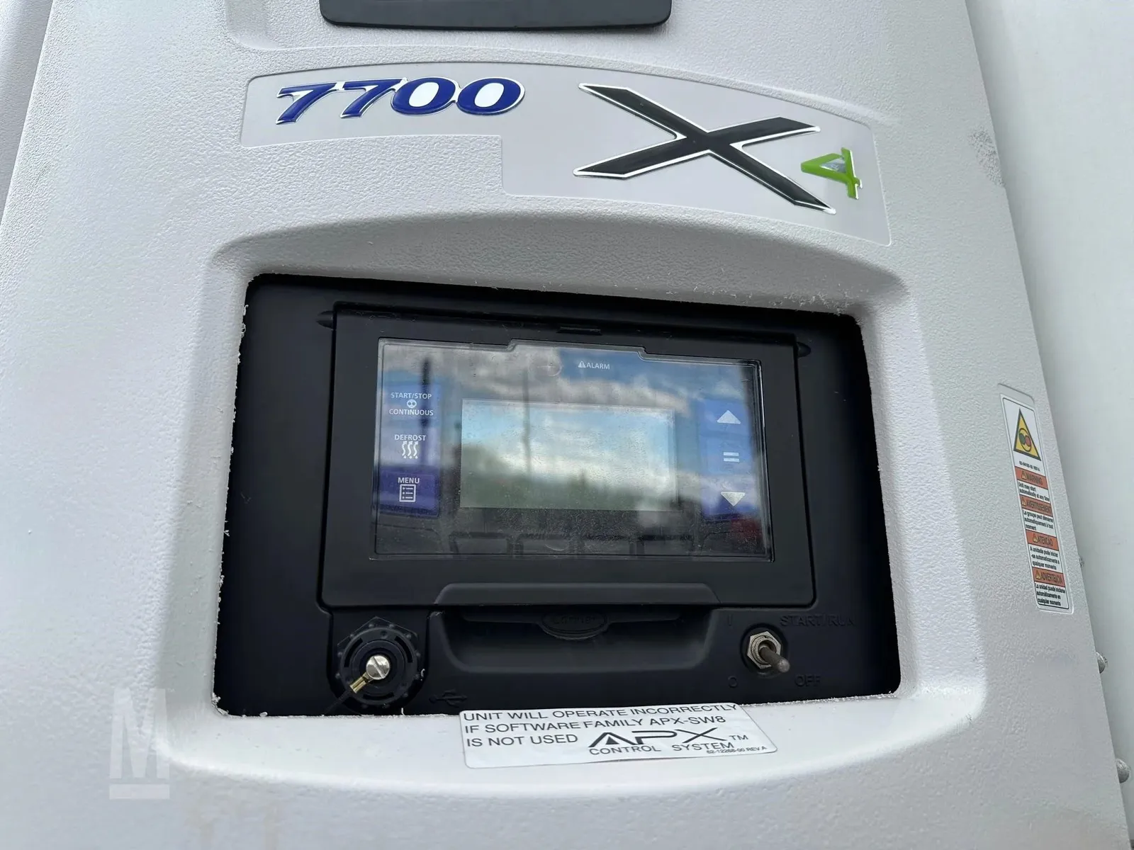 X4 7700 Trailer Refrigeration Units — photo 8 of 12