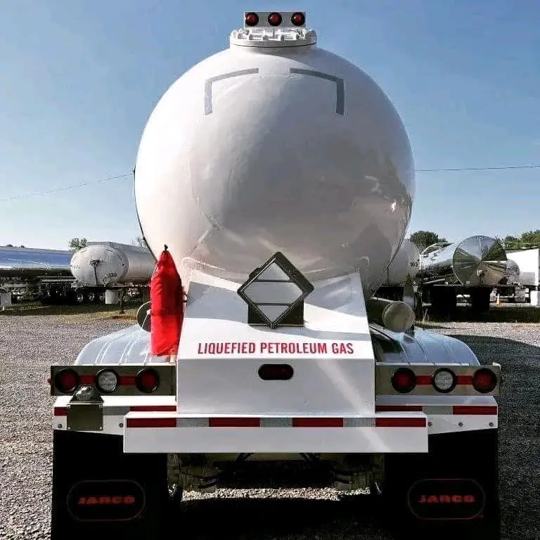 11600 Gallon Industrial Gas Tank Trailer MC-331 LPG LIQUID TANKER — photo 3 of 14