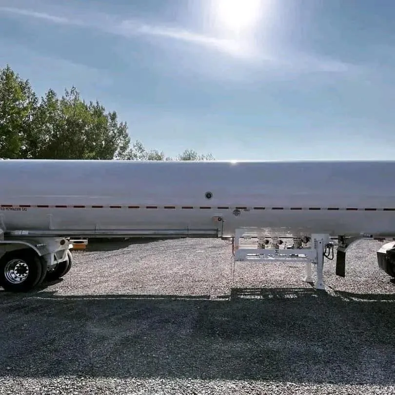 11600 Gallon Industrial Gas Tank Trailer MC-331 LPG LIQUID TANKER — photo 4 of 14