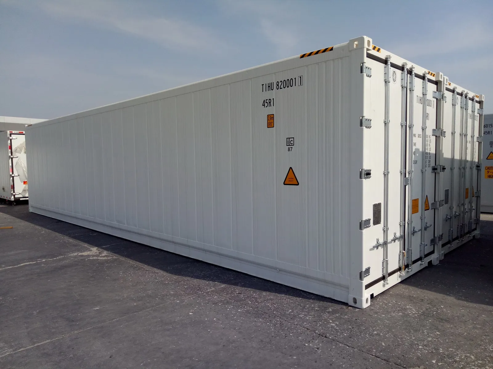 40ft Refrigerated Containers — photo 2 of 8