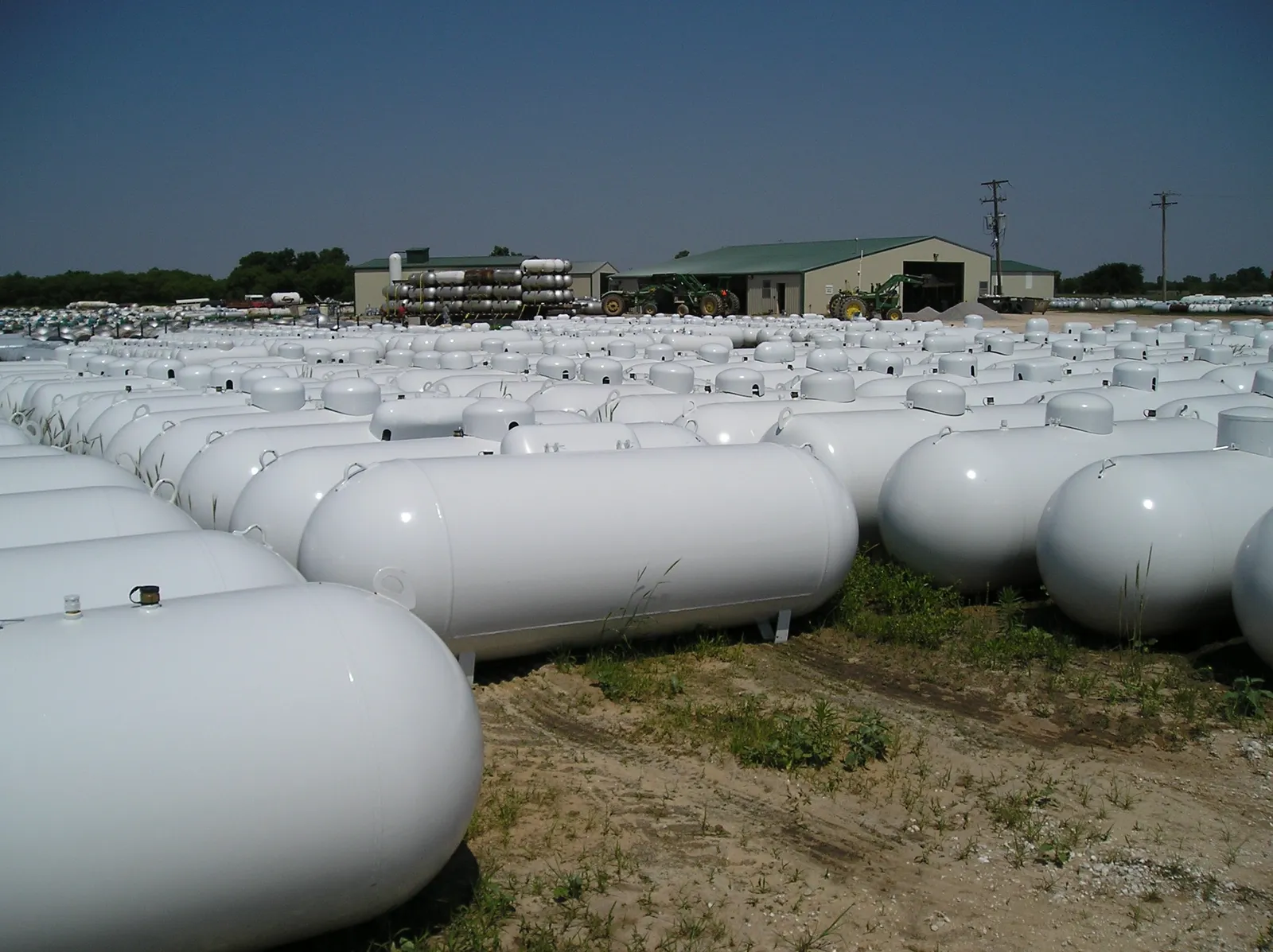500 Gallon Above Ground Propane Tank, New & Certified — photo 8 of 18