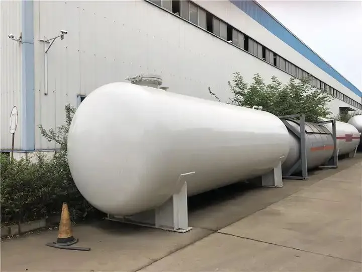 10000 Gallon Propane Tanks ASME Storage Tank — photo 5 of 10