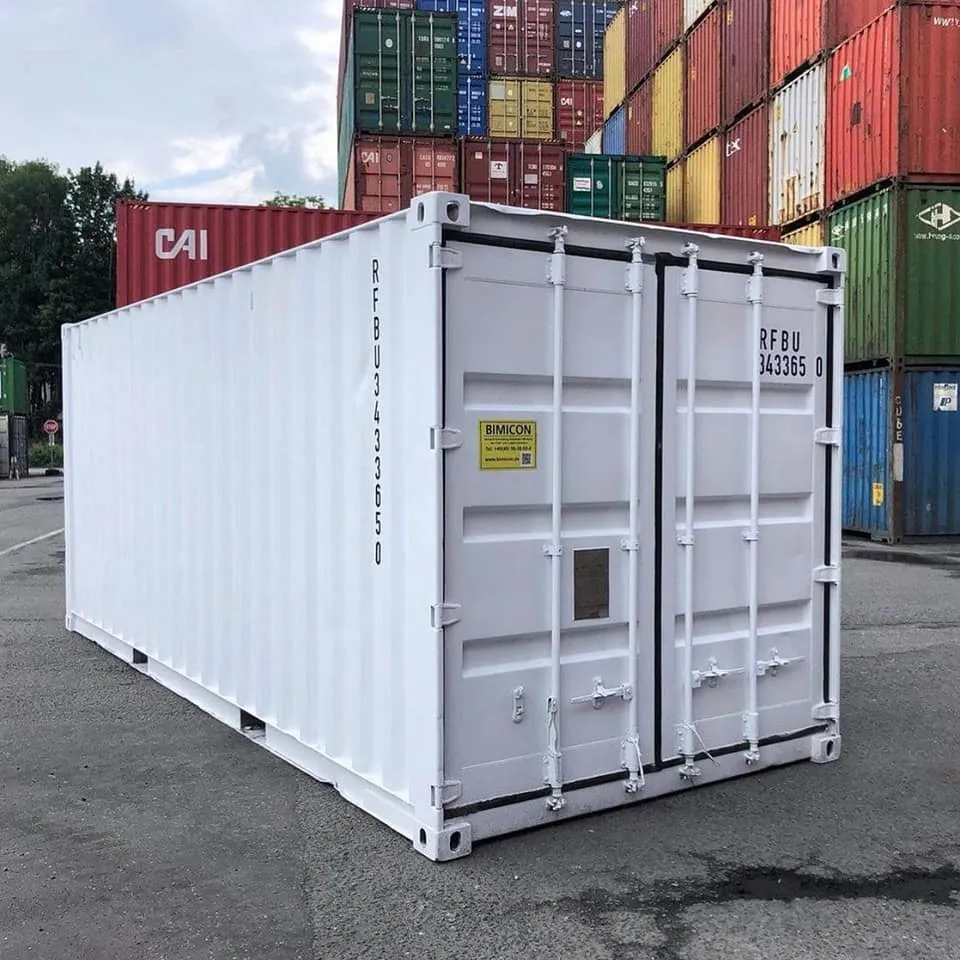20ft Standard Shipping Container — photo 5 of 22