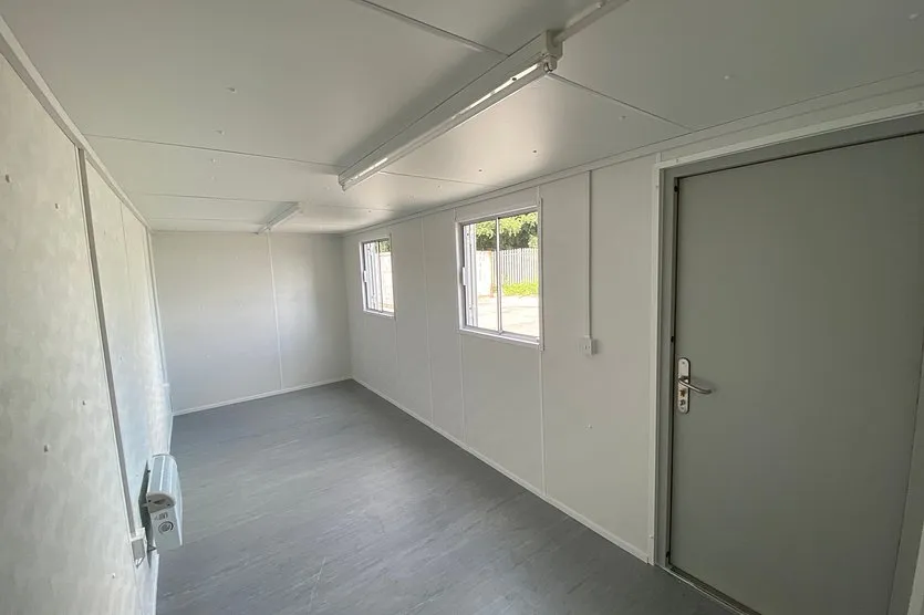 20ft Site Office Container — photo 8 of 8