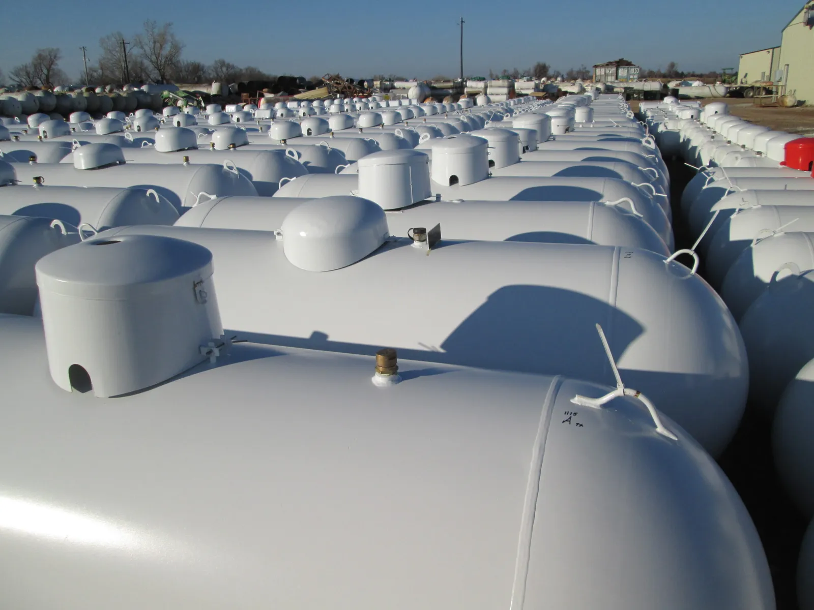 500 Gallon Above Ground Propane Tank, New & Certified