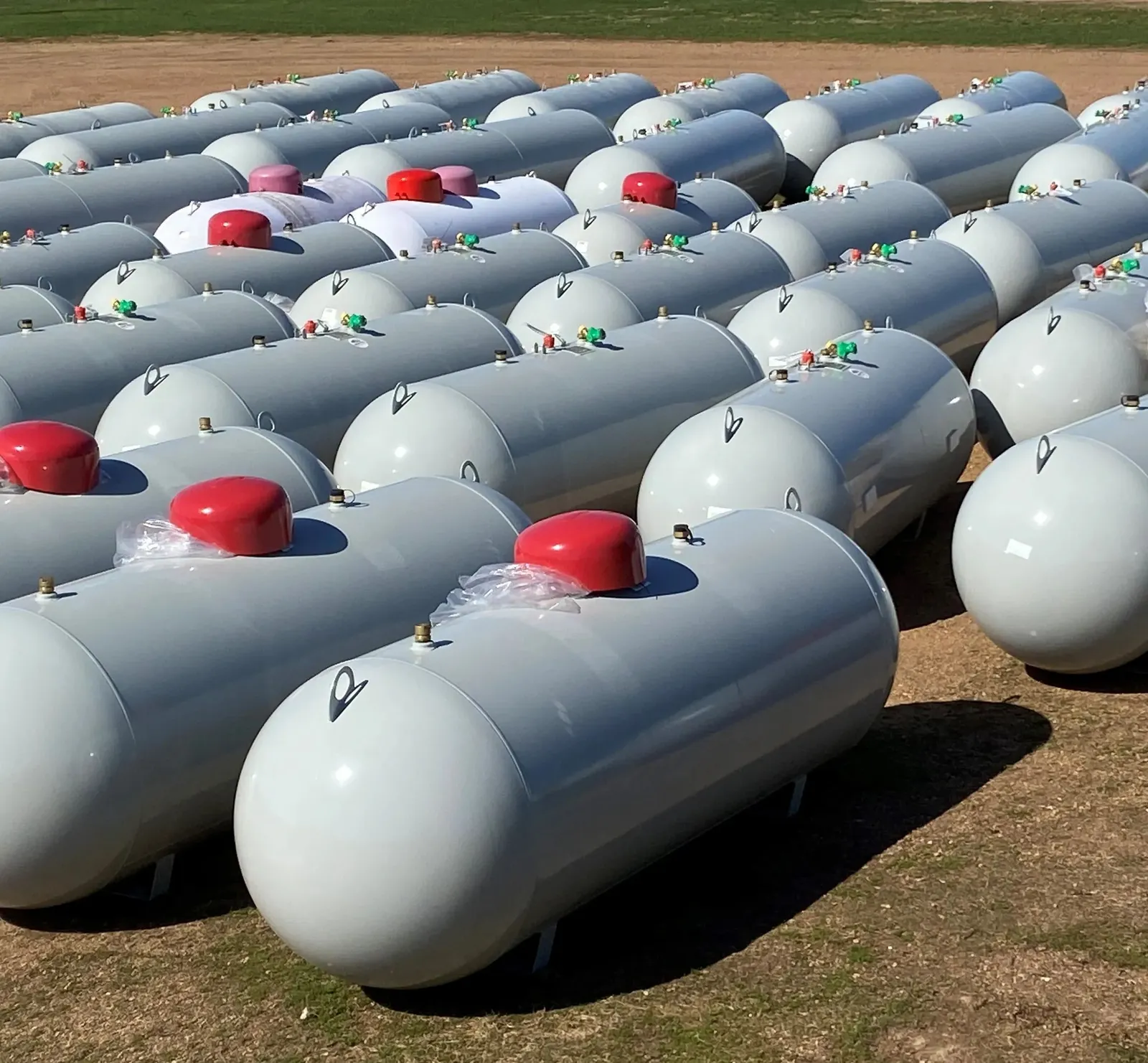 500 Gallon Above Ground Propane Tank, New & Certified — photo 2 of 18