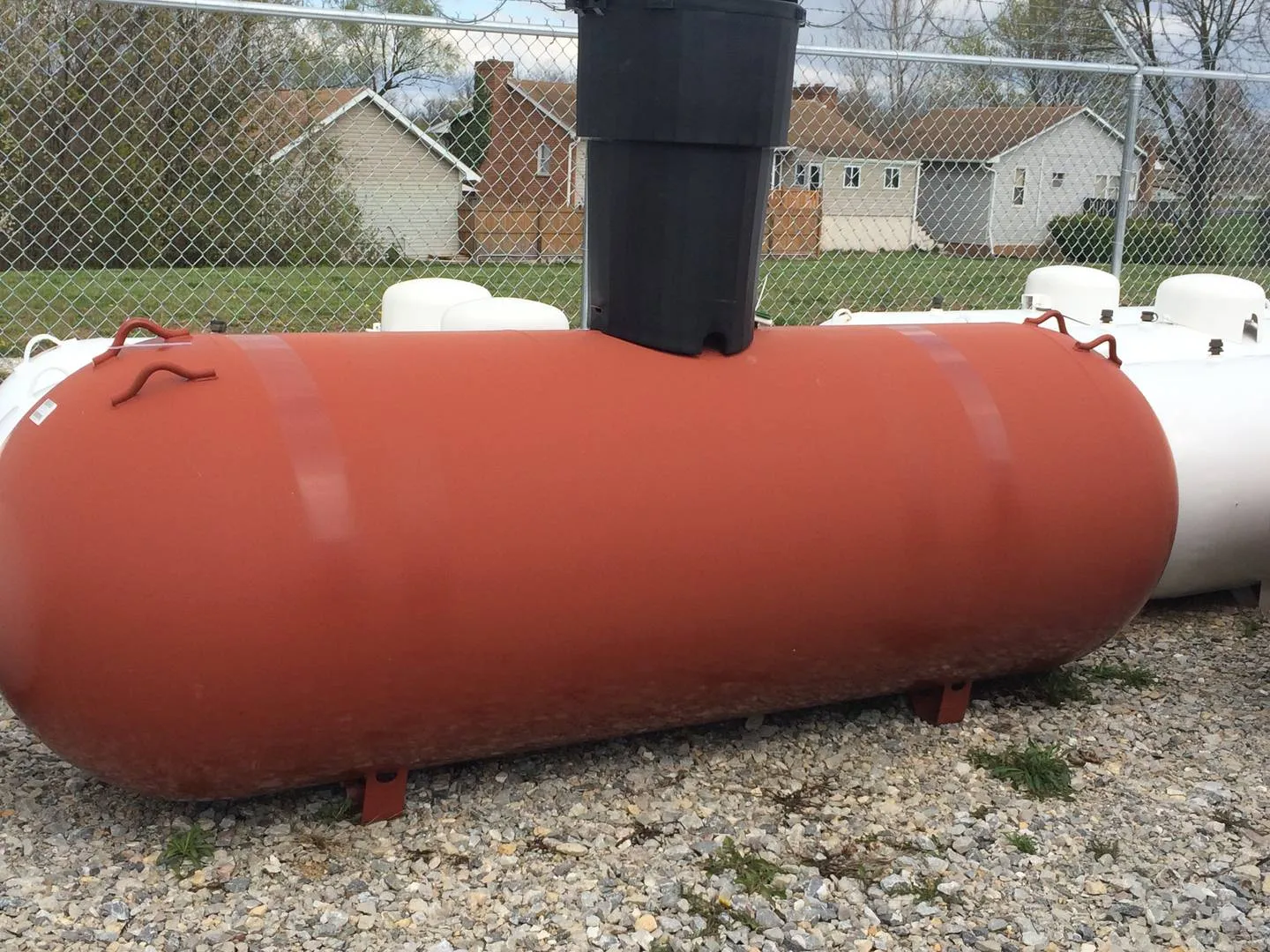 500 Gallon Underground Propane Tank, New & Certified — photo 11 of 11
