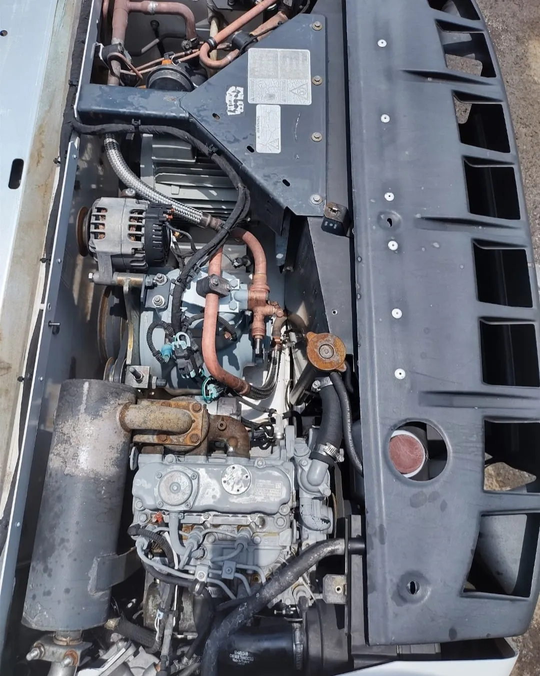 Carrier Supra 560 Units with Electric Standby Option — photo 4 of 4