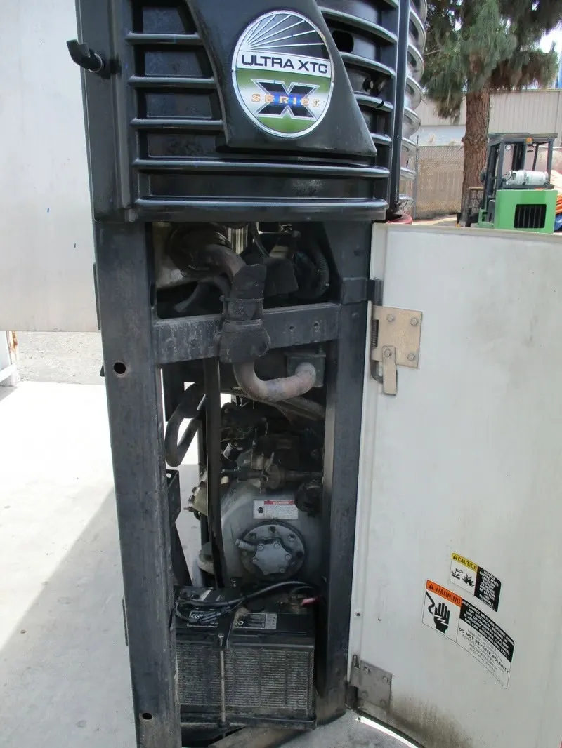 Carrier Ultra XTC Trailer Refrigeration Units — photo 5 of 11
