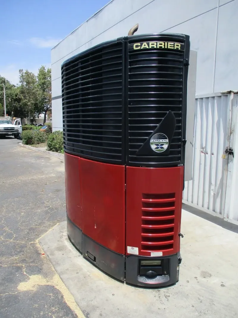 Carrier Ultra XTC Trailer Refrigeration Units — photo 2 of 11