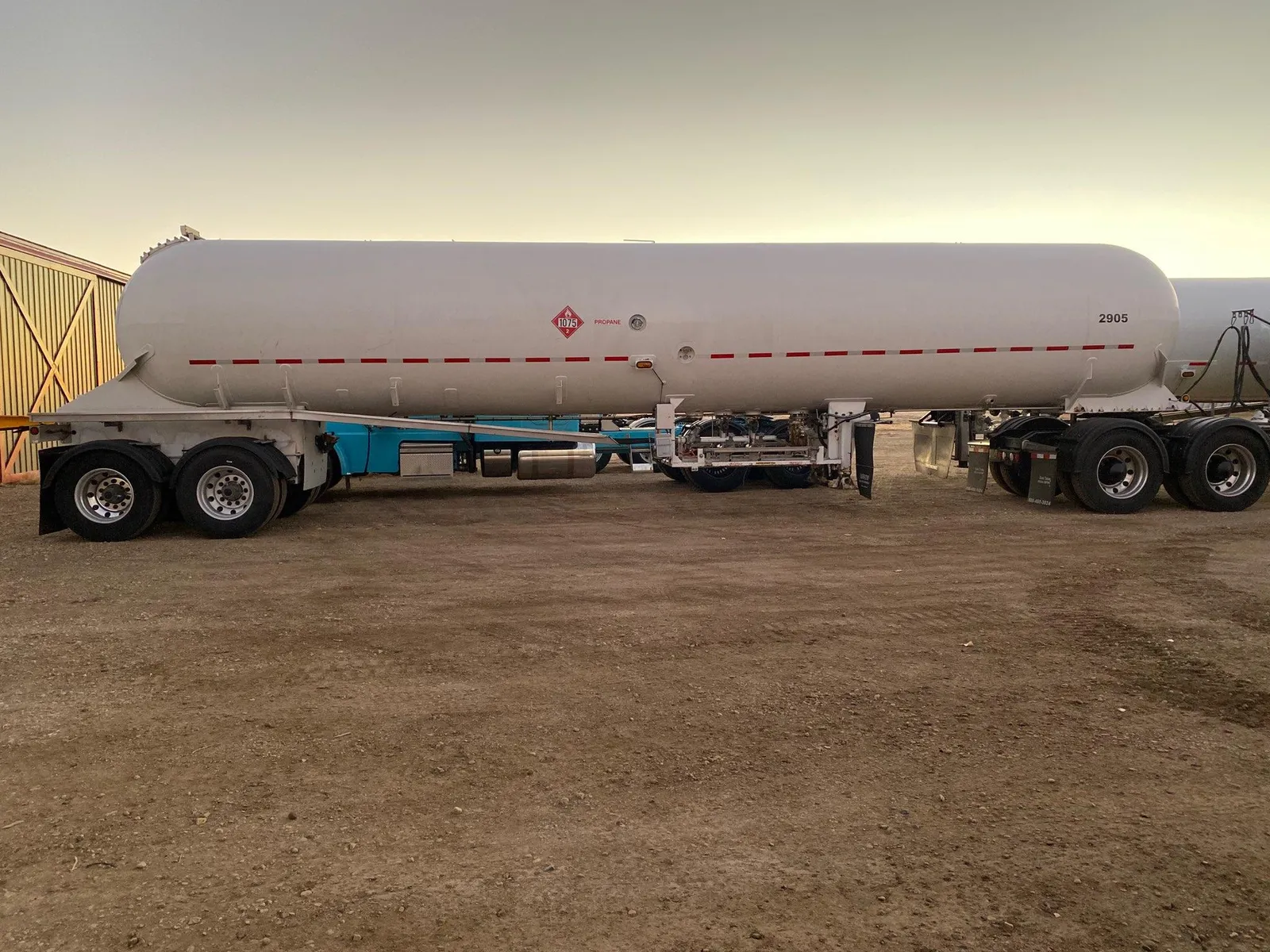 Polar 11600 Gallon Propane Tanks MC-331 LPG LIQUID TANKER