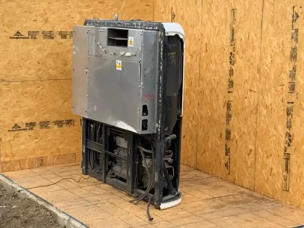 Thermo King SB-210 Trailer Refrigeration System — photo 6 of 23