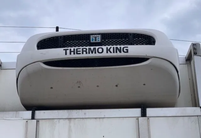 Thermo King T-1200R Spectrum Multi-Temperature Refrigeration Units — photo 8 of 15
