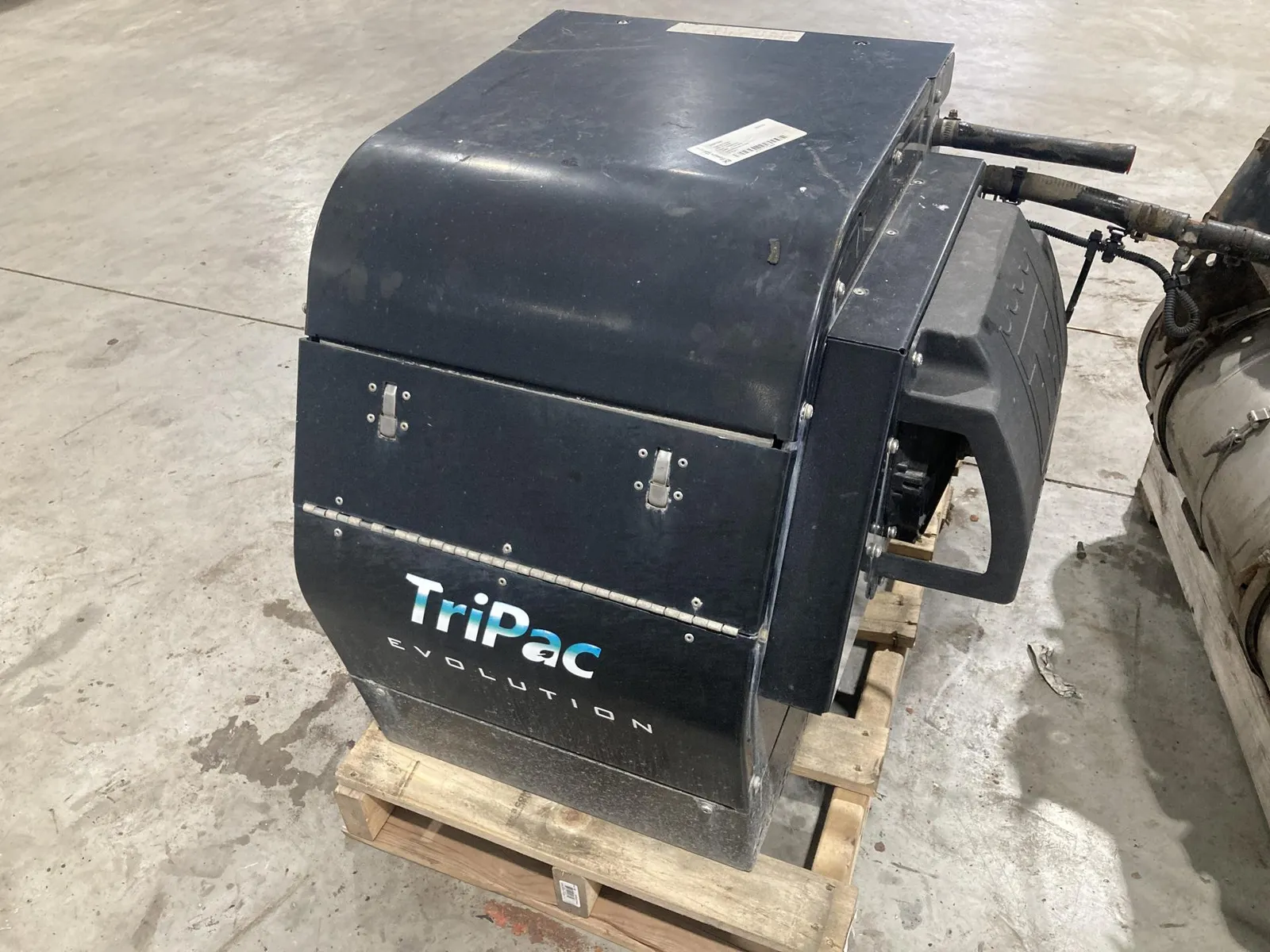 Thermo King TriPac Evolution Diesel APU | Auxiliary Power Units — photo 2 of 25