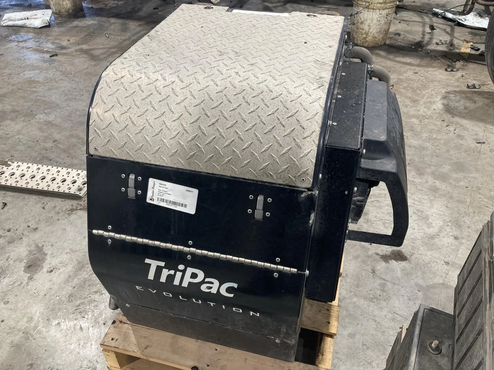 Thermo King TriPac Evolution Diesel APU | Auxiliary Power Units — photo 4 of 25