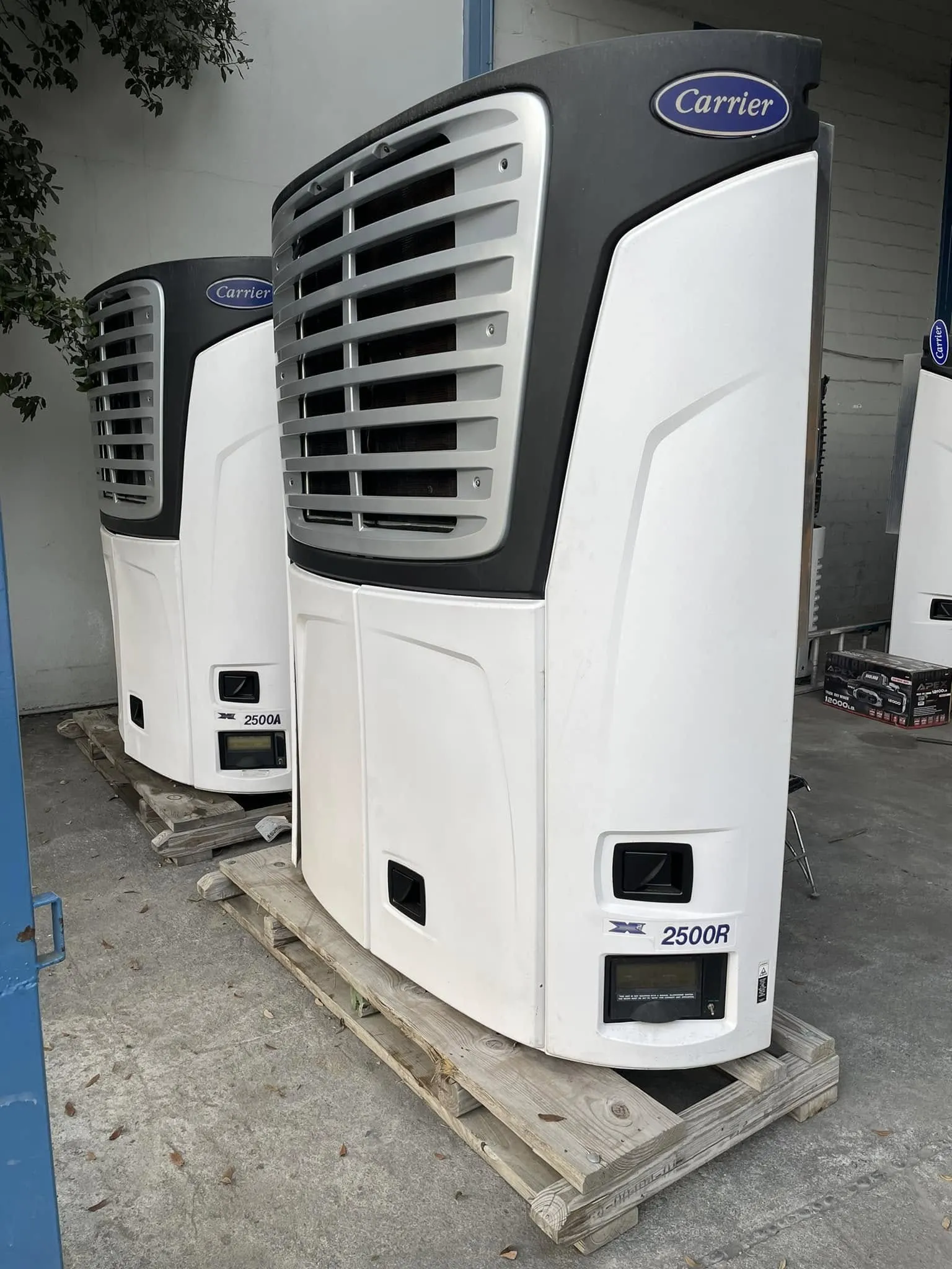 X2 2500R Refrigeration Units — photo 5 of 8