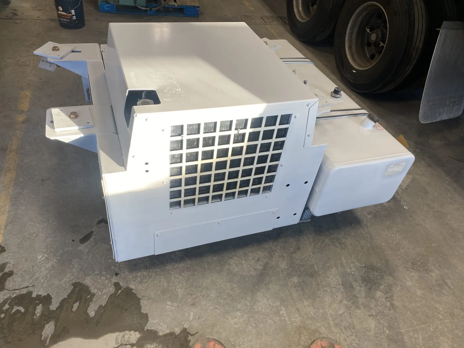 Carrier Undermount Gensets — photo 11 of 19