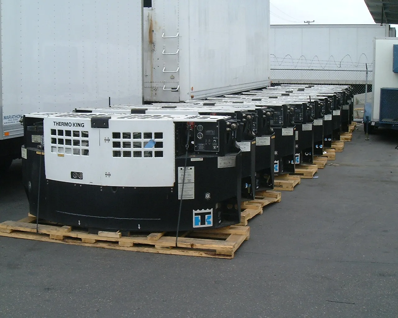 Thermo King Clip-On Generator Sets — photo 10 of 19