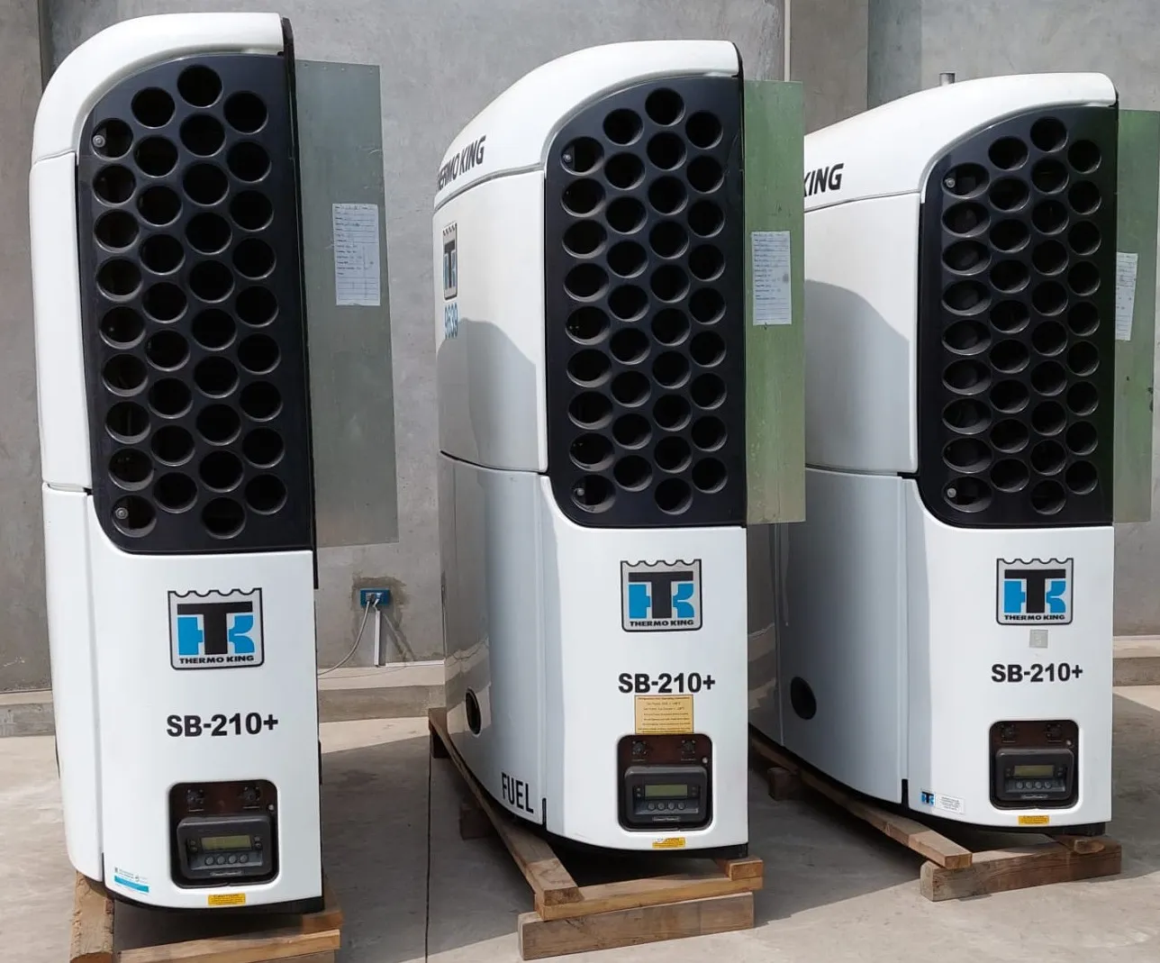 Thermo King SB-210 Trailer Refrigeration System — photo 3 of 23
