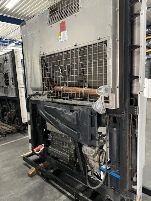 Thermo King SLXi-300 Refrigeration Unit — photo 3 of 8
