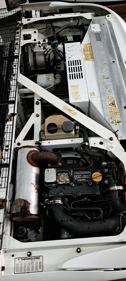Thermo King T-800M Refrigeration Units — photo 7 of 12