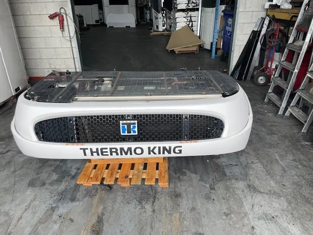 Thermo King T-1000R Spectrum Multi-Temperature Refrigeration Units — photo 3 of 11