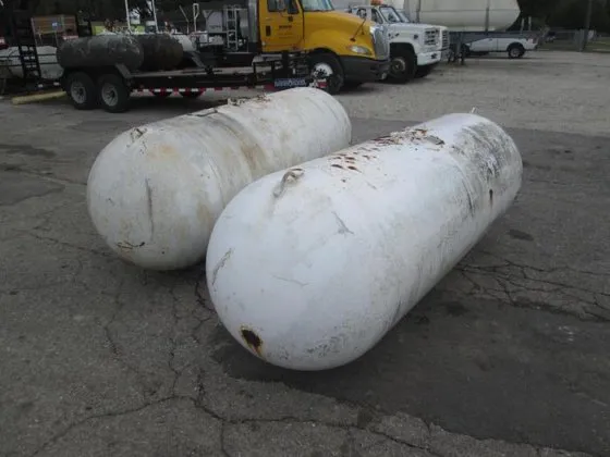 Used 500 Gallon Propane Tank (Scrap/Salvage) — photo 7 of 7